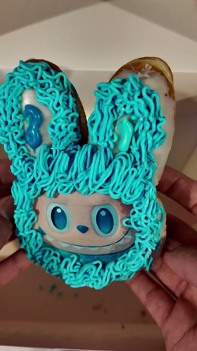 Hope Labubu Pinkbox Doughnut in Las Vegas #labubu #lasvegas #pinkbox #travel #food