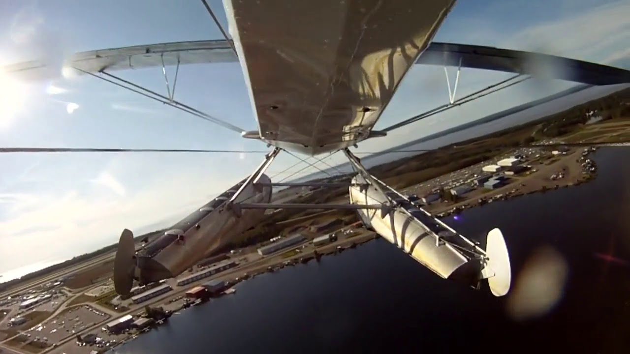 Waterplane takeoff from a very special point of view !!!