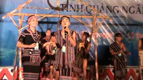 lien hoan công chiêng đàn và hát Dân ca các dân tộc thiểu số  ơ tinh Quảng Ngãi