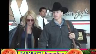 JEWEL and her cowboy husband TY MURRAY spotted at airport