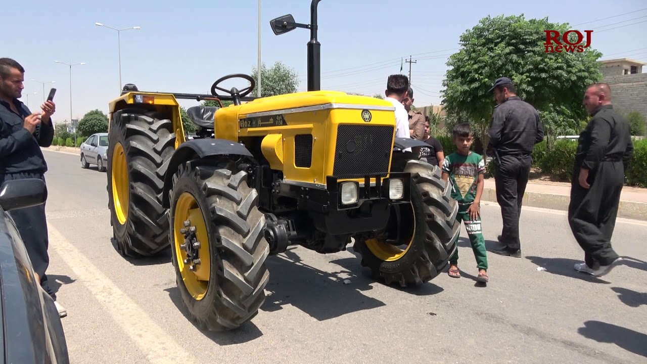لە شارەزوور وەستایەک تراكتۆرێكی تایبەتمەندی بەرز دروست دەكات