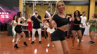 Download Lagu Ronald \u0026 Alba @ EWDC 2025 [Dj Khalid, Yunior Batle - Dale Play DJ] MP3