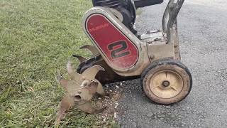 vintage Murray rototiller with 2HP Briggs & Stratton engine (small engine) screenshot 4
