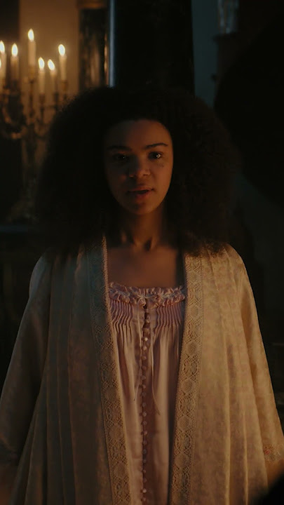 'i'm good with buttons' 🫠 #QueenCharlotte