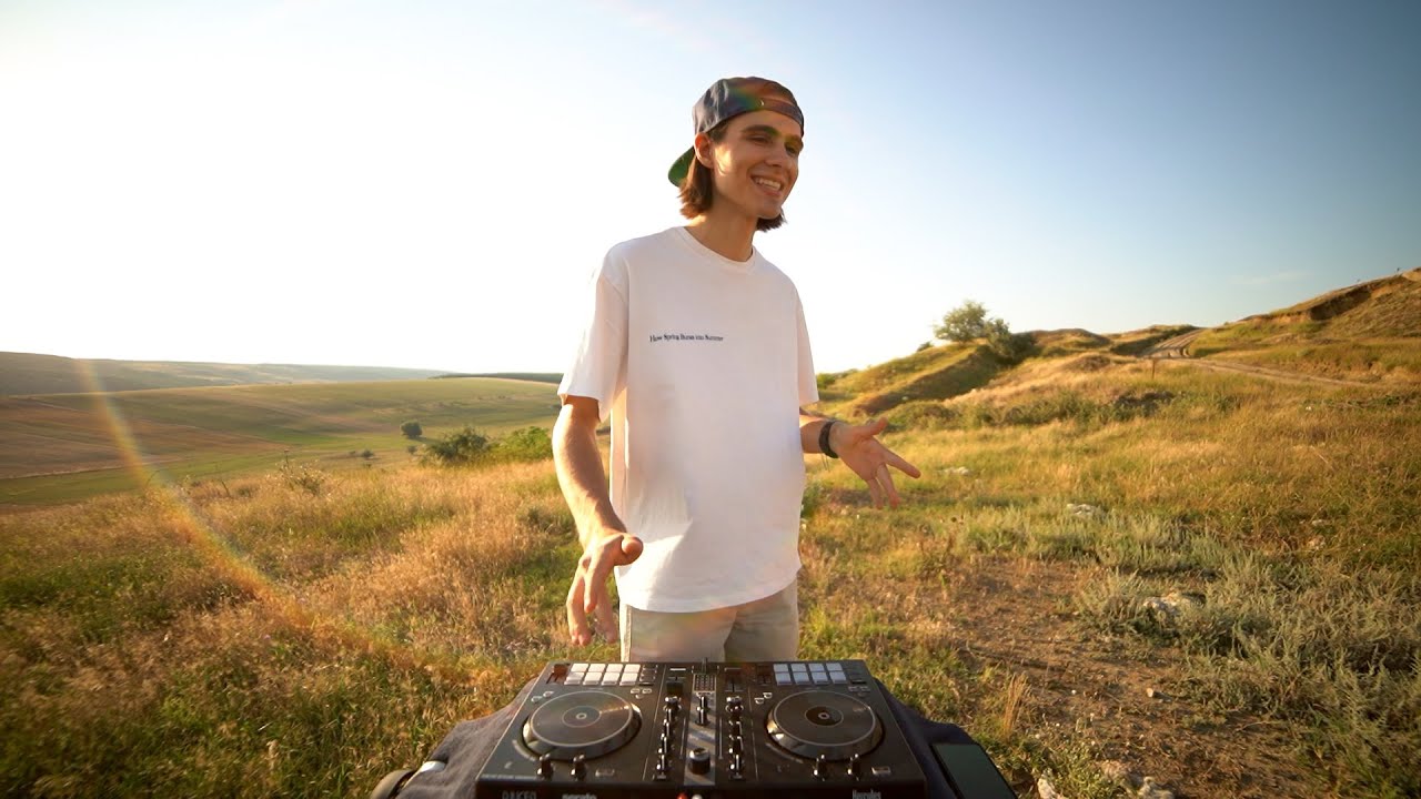 Countryside Sunset Deep House Mix