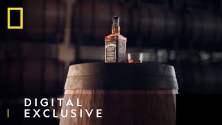 How Jack Daniels Whiskey is Made | Made in Day | National Geographic UK Resimi