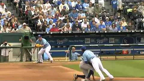 2009/05/27 Royals turn a timely double play