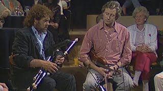 Traditional Irish Tunes on The Uilleann Pipes  Finbar Furey, 1989