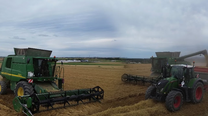 Moisson d’orge 2024 avec la John Deere 9780cts