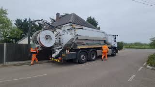 Big Drainage Equipment  Vacuum Tanker To Clear Full Septic Tank  Blocked Drains  Wet Wipes