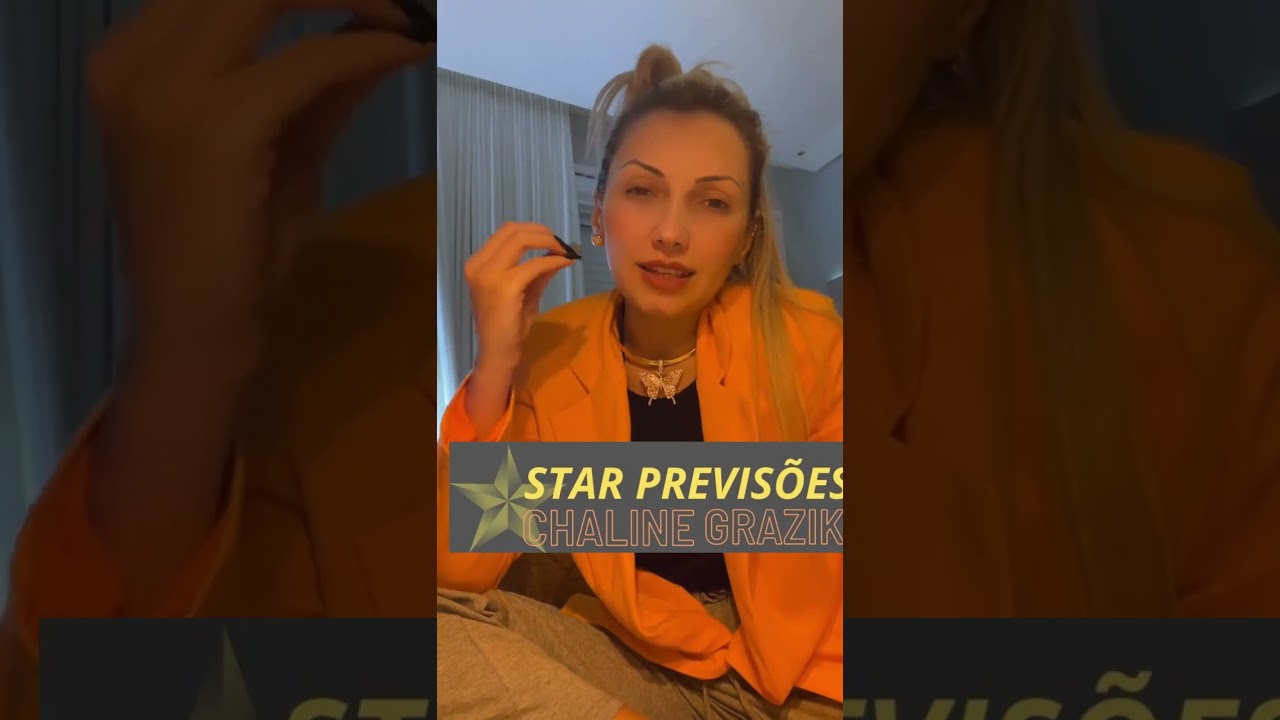 CHALINE FAZ ALERTA SOBRE UMA ESCADA COM MUITAS PESSOAS QUE DESABA