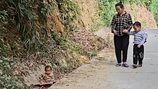 Sokakta Terk Edilmiş Bir Bebek Kızı Kurtaran Bekar Bir Annenin Nezaketi - Ly Tiu Ca