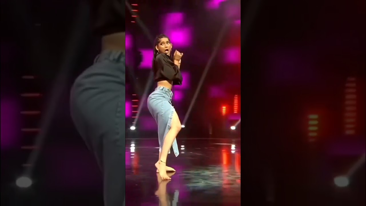 Vartika Jha 💃 
