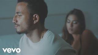 Video thumbnail of "Kim Cesarion - I Love This Life"