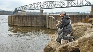 Fishing a GIANT Natural SPILLWAY for River Monsters!!! screenshot 5