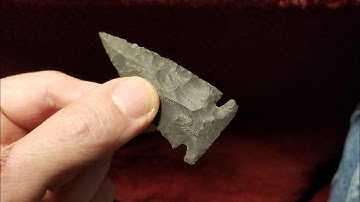 1041 - Part 1/4 ROCK CHALLENGE - Flintknapping Meadowood Point from Horse Thief Chert