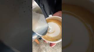 Tulip | Art | By Barista trainees barista coffee latte coffeeart newpost latteeart baristalif