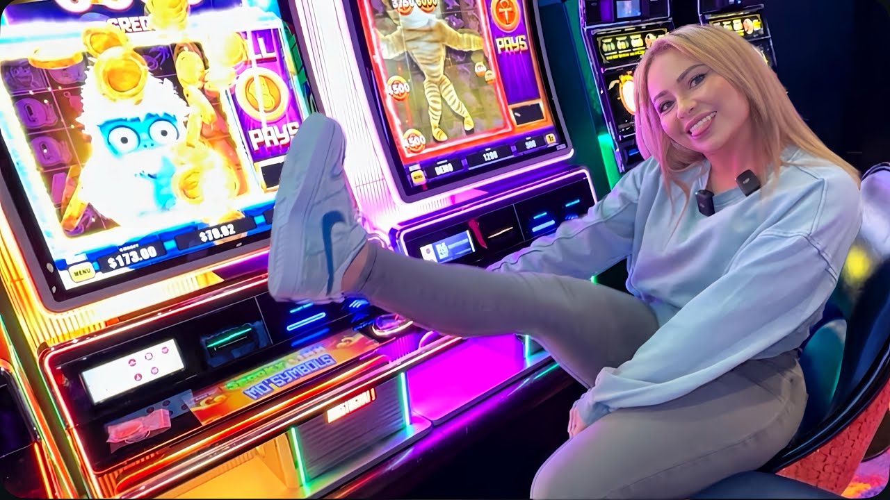 MASSIVE Full-Screen Yeti Bonus! I Nearly Tipped the Slot in Excitement!