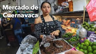 ASÍ LUCE EL CENTRO Y EL MERCADO ALM DE CUERNAVACA, MORELOS. (downtown & market Cuernavaca).