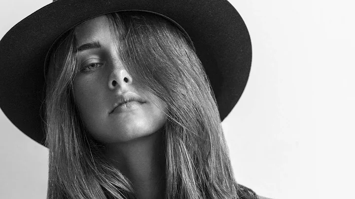 B-CUP Beauty Series - Sarah Tanguay, Dulcedo Models