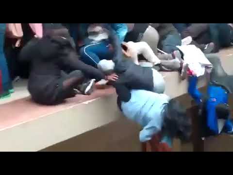 Jamanii Inasikitisha Sana Tusipende Kuwa Wajinga Kisa Watu Maarufu Ona Kilichotokea Hapo