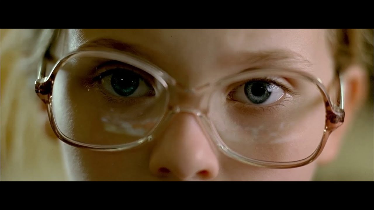 Little Miss Sunshine (2006) - Opening credits