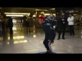 Sentadillas en el Metro de Moscú | Runner's World España
