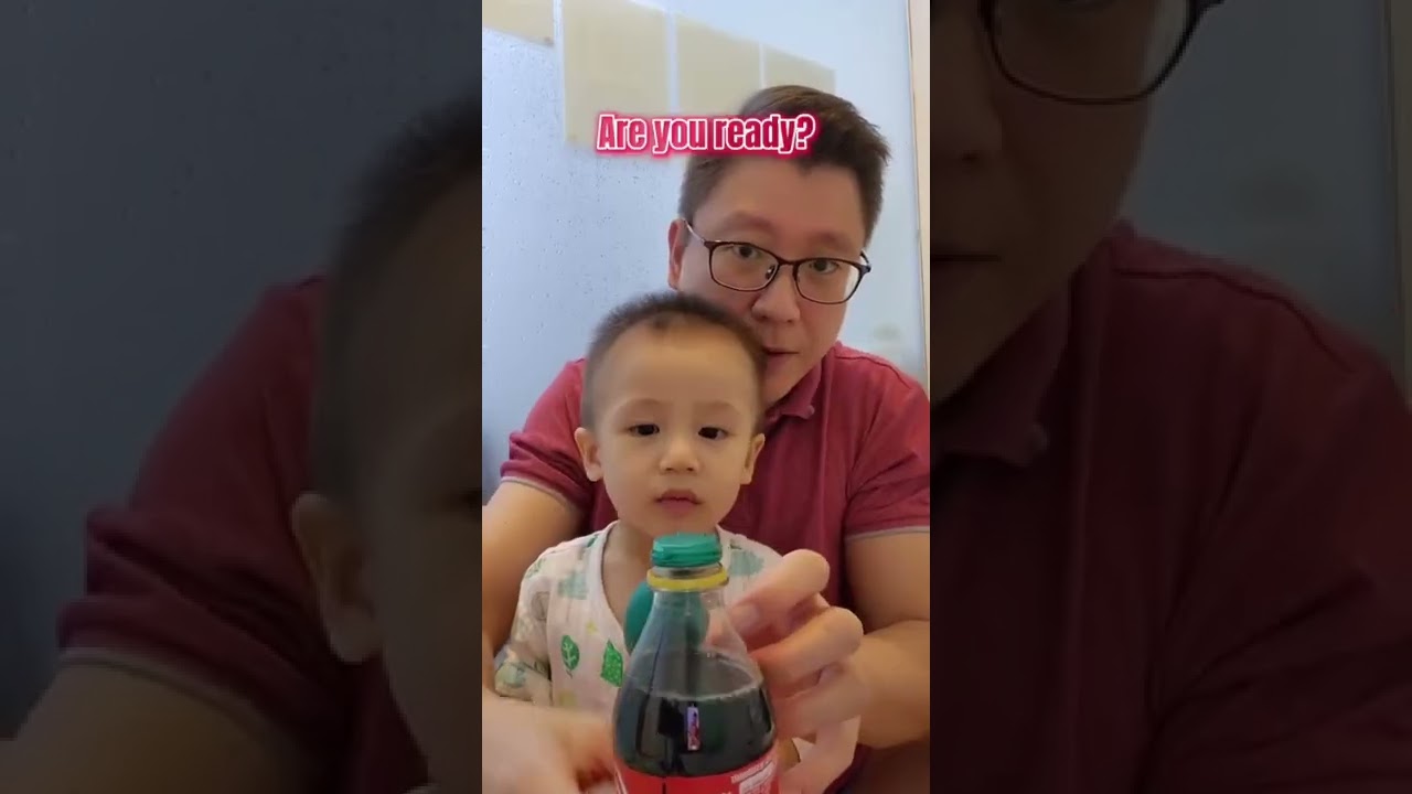 𝗛𝗼𝘄 𝘁𝗼 𝗶𝗻𝗳𝗹𝗮𝘁𝗲 𝗮 𝗯𝗮𝗹𝗹𝗼𝗼𝗻 𝘄𝗶𝘁𝗵 𝘀𝗮𝗹𝘁 𝗮𝗻𝗱 𝗰𝗼𝗸𝗲