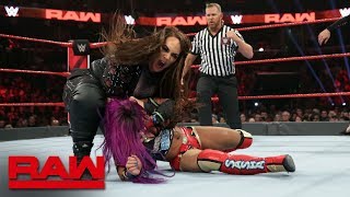 Ronda Rousey \& Sasha Banks vs. Nia Jax \& Tamina: Raw, Jan. 14, 2019