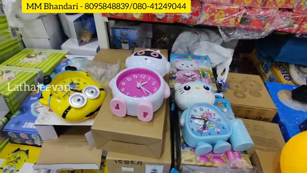 Chickpet bangalore wholesale Gifts Articles | Return Gifts Shop | Handicraft Frame | Novelties