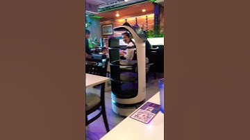 Vancouver Restaurant Using Robotic Server