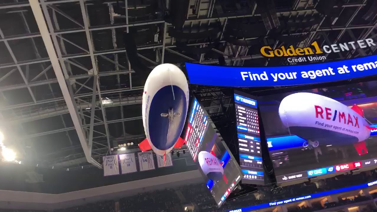 RE/MAX Blimp at Golden1 Center in Sacramento - YouTube