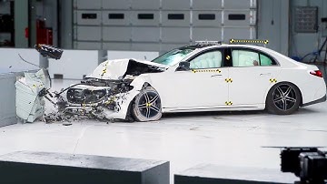 Mercedes E-Class – Crash Test