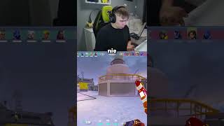 Powiedziałem swojej narzeczonej, żeby swoim dziewczęcym głosem poprosiła, aby kupili jej vandala..