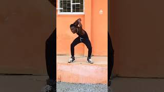 Dancer Shows Off Bone Breaking Freestyle People Are Awesome