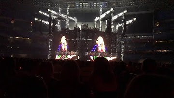 Taylor swift and Brian Adams
