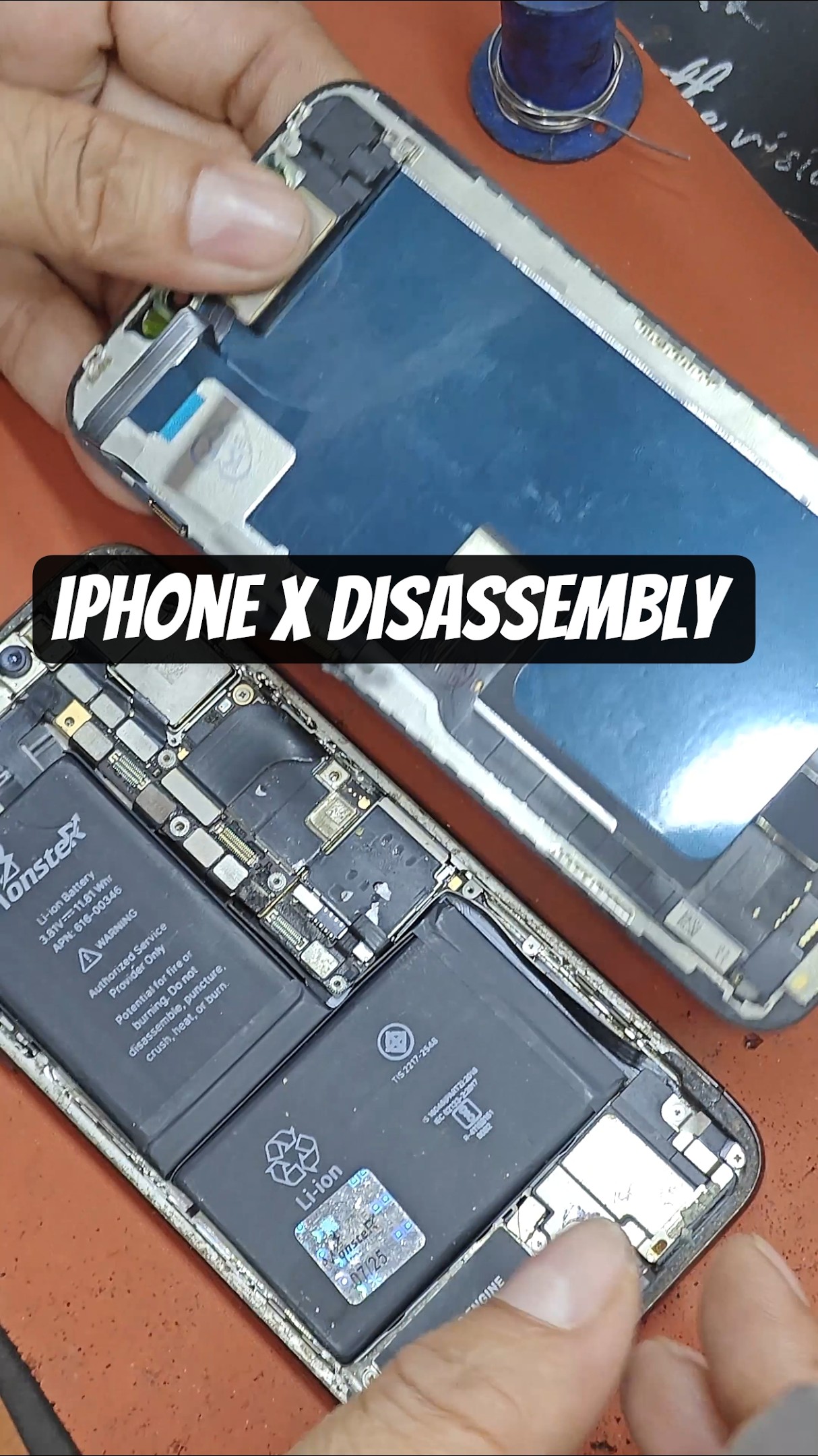 What's actually inside the iPhone X? 🤯 #techtok #iphone #apple
