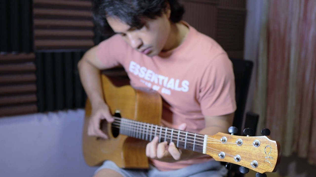 မှားတဲ့ဘက်မှာ  - Fingerstyle