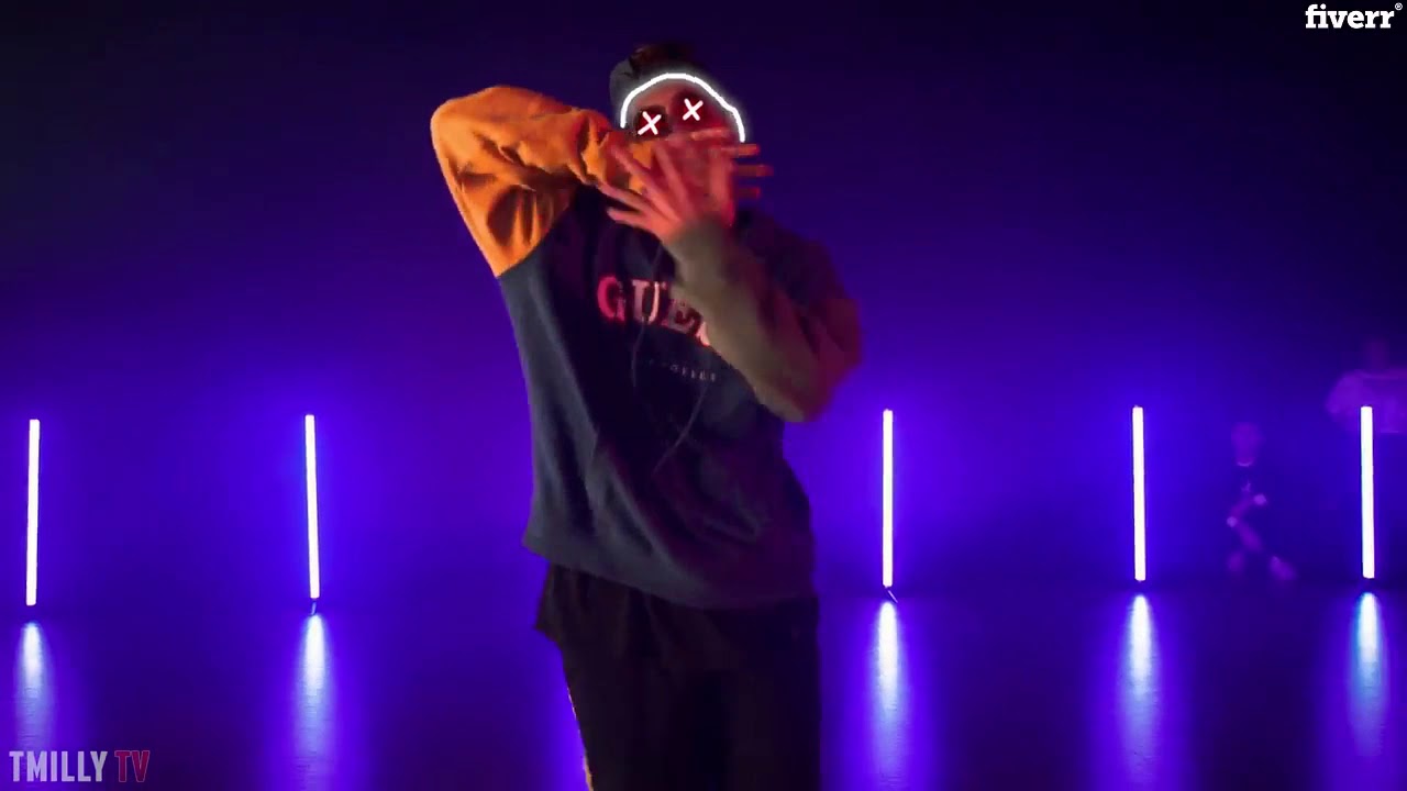 Creat glowing scrible animation in dance video - Best Visual Effects service