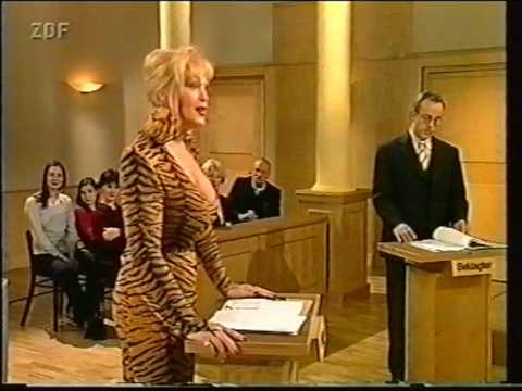 Gloria Gray "FAST EIN SKANDAL" bei "Streit um Drei" im ZDF - 2000