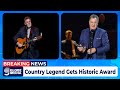 Vince Gill Receives CMA Lifetime Achievement Award | 2025 Tribute Highlights & Reactions
