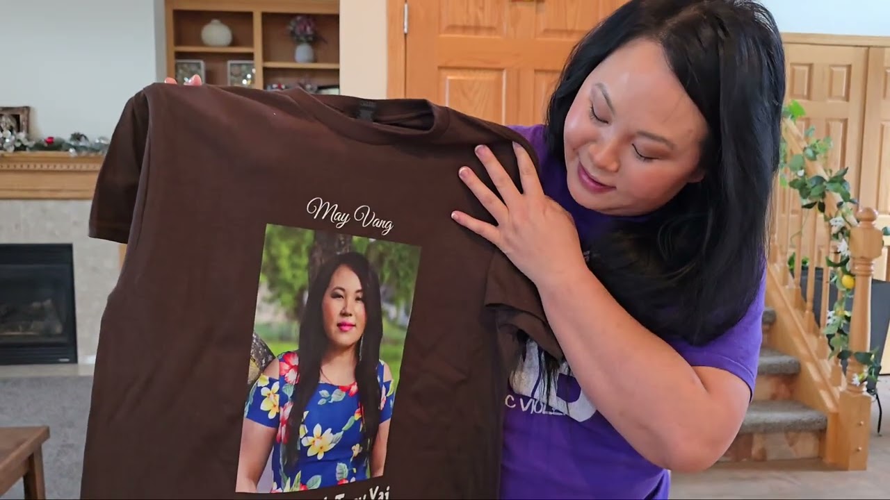 Npaj Tiav Kuv Cov Tsho Tuaj Rau Cov Fans Nyob Sab Fab Kis Teb Lawm Nawb.