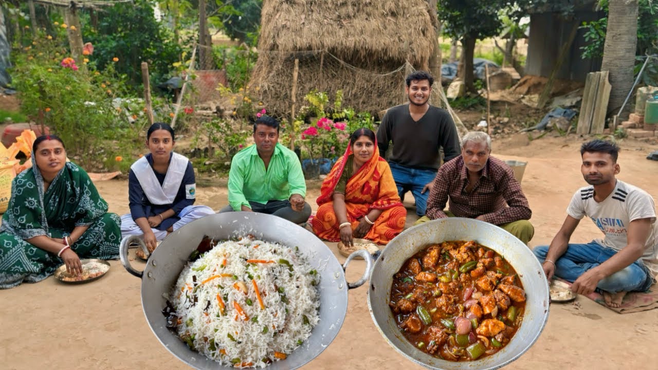 মায়ের জন্য আজ আমরা দুই ভাই মিলে ফ্রায়েড রাইস আর চিলি চিকেন রান্না করলাম।