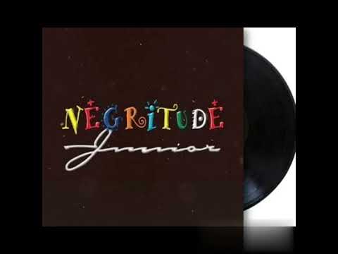 Negritude Júnior - Benza Deus