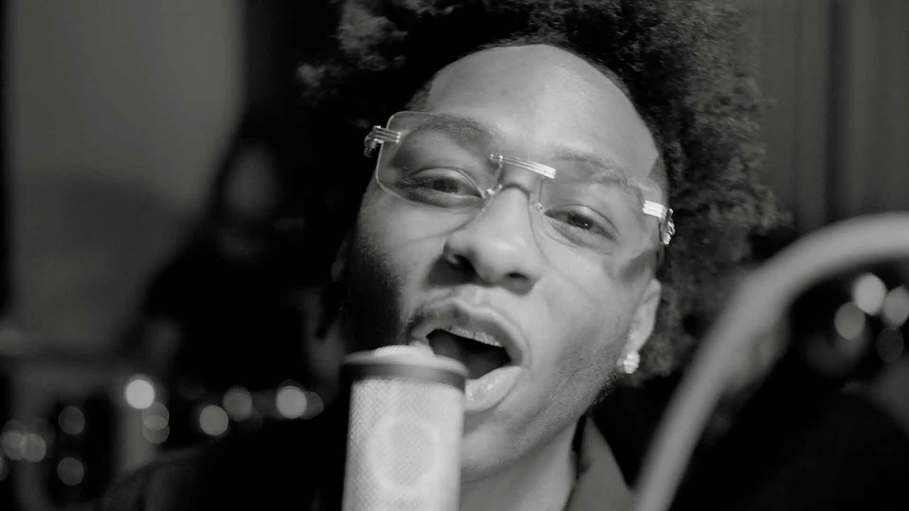 EJ Jones Covers Stevie Wonder's "What Christmas Means To Me" (Official Music Video) EJ Jones Covers Stevie Wonder's "What Christmas Means To Me" (Official Music Video)