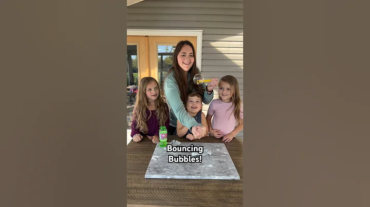 Bouncing Bubbles Activity! 🫧 #momlife #bubble #activities #sensoryplay #shorts