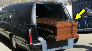 A policeman stopped a funeral car. When he opened the coffin, he was horrified!