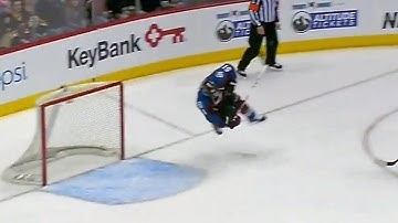 Andre Benoit sacrifices himself to save goal