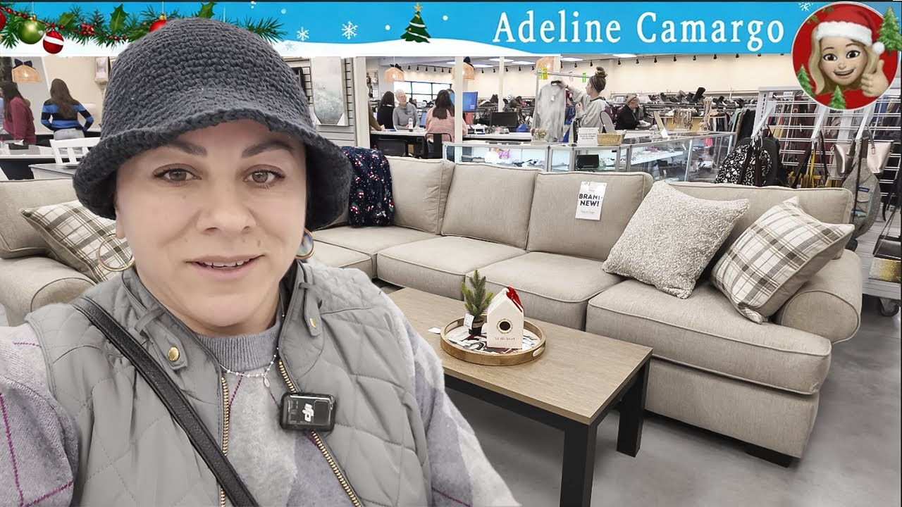 Garimpando as lojas para comprar um sofá