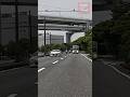 トラックの猛パッシングに助けられるハチロク🚨